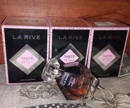 Парфумована вода для жінок La Rive Taste of Kiss 100 мл (5901832067139) фото від покупців 2