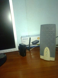 Цифровий ефірний приймач DVB-T2 Strong SRT 8203 з переглядом YouTube