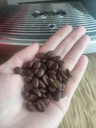 Кофе Вишня с коньяком RedBlakcCoffee в зернах 1 кг фото от покупателей 1