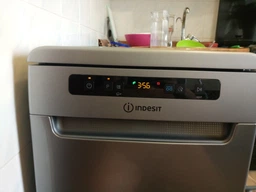 Посудомийна машина Indesit DSFO3T224Z фото від покупців 9