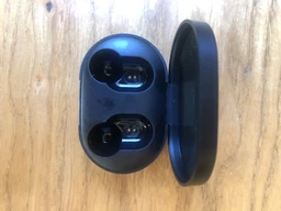 Бездротові Навушники AirDots A6S 6х4 см чорний фото від покупців 1