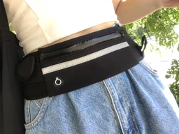 Сумка для бега Спортивная сумка на пояс 20 х 10 х 2 см RunningBag Влагостойкая Black (HK050301) фото от покупателей 2