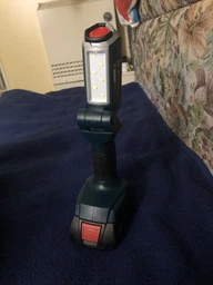 Фонарь аккумуляторный Bosch GLI 18V-300 Professional (Без АКБ и ЗУ) (06014A1100) фото от покупателей 5
