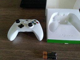 Microsoft Xbox One S White Wireless Controller фото від покупців 9