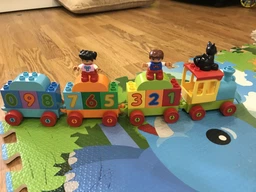 Конструктор LEGO DUPLO Потяг із цифрами 23 деталі (10847) фото від покупців 17