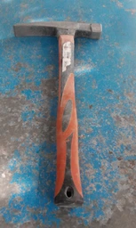 Молоток каменщика Intertool 510 г (HT-0240)