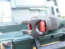 Сабельная пила Metabo SSE 1100, пильное полотно, кейс (606177500)