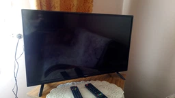 Телевиізор Bravis LED-24G5000 +T2 фото від покупців 1