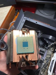 Процесор AMD Ryzen 7 3700X 3.6GHz/32MB (100-100000071BOX) sAM4 BOX