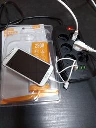 Сетевой удлинитель LDNIO SE6403 на 6 розеток 4 USB 2м Black фото от покупателей 11