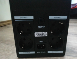 ДБЖ LogicPower LPM-1100VA-P (LP6445) фото від покупців 4