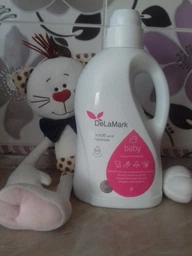 Жидкое концентрированное бесфосфатное средство для стирки DeLaMark Baby 1 л (4820152330178) фото от покупателей 7