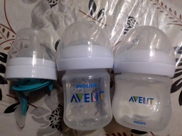 Бутылочка для кормления Philips Avent Anti-colic с клапаном AirFree 125 мл 1 шт (SCF810/14) фото от покупателей 8