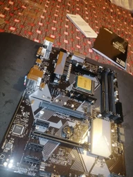 Материнська плата Asus Prime B450-Plus Socket AM4 фото від покупців 2
