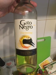 Вино Gato Negro Chardonnay белое сухое 0.75 л (7804300120641) фото от покупателей 1