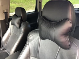 Подушка Автомобільна під Шию ComfortLine на Підголовник Екошкіра Чорна фото від покупців 5