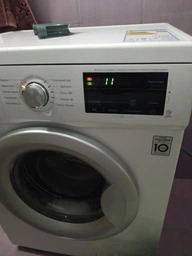 Стиральная машина узкая LG F2J3HN1W фото от покупателей 15