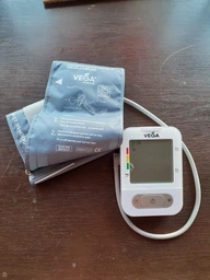 Тонометр VEGA VA-350 фото от покупателей 5