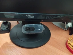 Веб-камера Logitech WebCam C270 (960-001063) фото від покупців 16