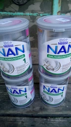 Смесь Nestle NAN Кисломолочный 1 с рождения 400 г (7613031583362) фото от покупателей 6