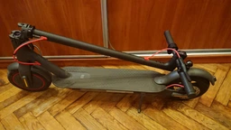 Електросамокат Xiaomi MiJia Electric Scooter PRO Black (DDHBC02NEB) фото від покупців 5