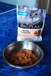 Упаковка влажного корма для кошек и котов Purina Pro Plan Housecat Nutrisavour с лососем 26 шт. по 85 г