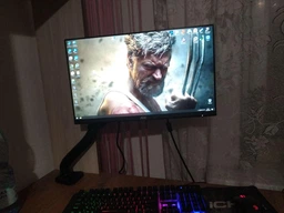 Настольное крепление для монитора UFT MM1 Mount Black фото от покупателей 15
