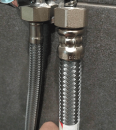 Шланг водяний TUCAI 1/2"x1/2" ВВ 0,6м SUPER антикорозія TAQ HG-1212-600 206790 фото от покупателей 1