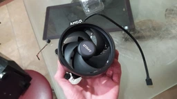 Процессор AMD Ryzen 5 2600X (YD260XBCAFBOX) фото от покупателей 6