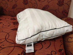 Подушка антиаллергенная MirSon DeLuxe 0376 Royal Pearl универсальная 50х70 см (2200000015013) фото от покупателей 2