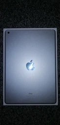 Планшет Apple iPad 10.2" Wi-Fi 32GB Gold 2020 (MYLC2RK/A) фото от покупателей 4