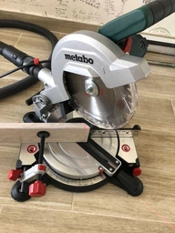 Пила торцювальна Metabo KS 216 M Lasercut 619216000 1350 Вт фото від покупців 3