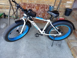 Велосипед E-motion Fatbike 26"х4.0 бело-синий (F-WHITE-BLUE) фото от покупателей 5