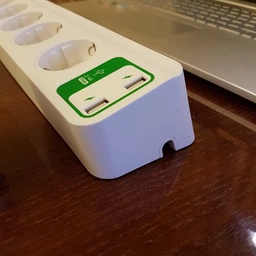 Сетевой фильтр APC Essential SurgeArrest 1 розетка White (PM1W-RS) фото от покупателей 4