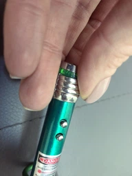 Лазерна указка для кота CAPSBOARD LASER (940000) фото від покупців 5