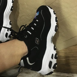 Жіночі кросівки Skechers D'Lites 36,5 Чорний 66666125 BLK