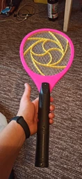 Мухобійка електрична Bug catcher Зарядка від мережі Тришарова сітка Від усіх типів літаючих насекомих. фото від покупців 6