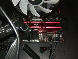 Материнська плата Gigabyte B450 Aorus Elite Socket AM4 фото від покупців 10