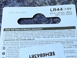 Щелочная батарейка Westinghouse Alkaline LR44 2 шт (889554001943) фото от покупателей 5