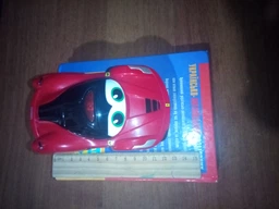 Ігрова автомодель на р/к Bb Junior Ferrari LaFerrari (16-82002) фото від покупців 2