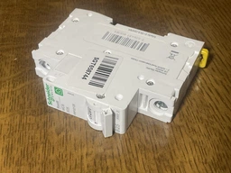 Автоматичний вимикач 1-полюсний Schneider Electric RESI9 1P 63A B 6 kA R9F02163 фото від покупців 5