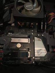 Накопичувач SSD M. 2 2280 256GB GIGABYTE (GP-ASM2NE2256GTTDR) фото від покупців 9