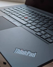 Ноутбук Lenovo ThinkPad X1 Extreme (2nd Gen) (20QV00CERT) Black