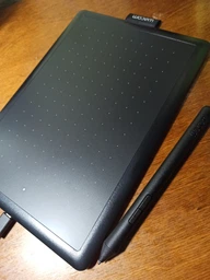 Графічний планшет Wacom One Small (CTL-472-N) [49355] фото від покупців 15