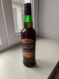 Виски WIlliam Lawson's Super Spiced 3 года выдержки 0.7 л 35% (5010752001281) фото от покупателей 6