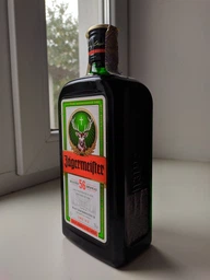 Ликер Jägermeister Лимитированная серия 0.7 л 35% (4067700015532G) фото от покупателей 2