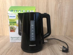 Електрочайник PHILIPS Серія 3000 HD9318/20