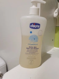 Гель-шампунь для тела и волос Chicco Baby Moments Без слез с экстрактом овса 500 мл (10594.00)