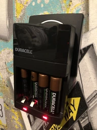 Зарядний пристрій Duracell CEF14 4 години 1 шт (5000394114500)(5004990) фото від покупців 2