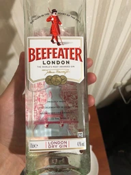 Джин Beefeater London Dry 0.7 л 40% (5000299618882) фото от покупателей 6
